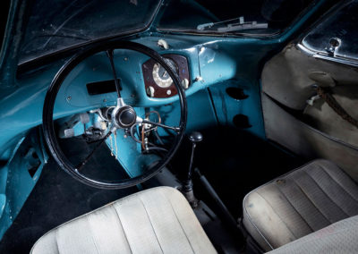 1939 Porsche Type 64 vue de l'intérieur