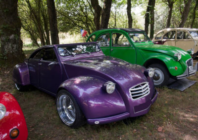 Citroën 2CV revu et corrigée style coupé très customisée face avant