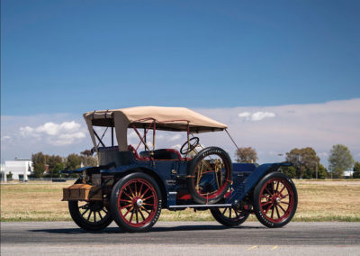 1908 Oldsmobile Limited Prototype vue trois quarts arrière droit - Hershey Auction.