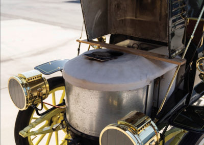 1908 Stanley Model M Five-Passenger Touring le réservoir d'eau - Hershey Auction.