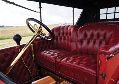 1912 Locomobile Model 48 M Five-Passenger Torpedo invitation à monter à bord - Hershey Auction.