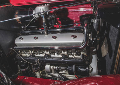 1931 Marmon Sixteen Coupe by LeBaron détail du moteur - Hershey Auction.