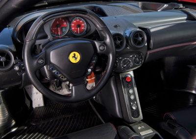 2003 Ferrari Enzo poste de conduite.