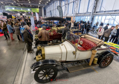 Belle brochette d'ancêtres à Historic Auto.