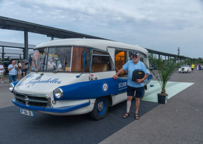 Concours d'État, carrosserie unique sur base de HY