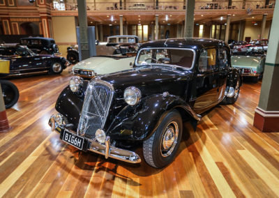 Motorclassica Melbourne 2019 - Prix Classique Après-Guerre Fermée - 1955 Citroen Big GH Sedan.