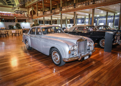 Motorclassica Melbourne 2019 - Prix Classique Fermée - 1965 Bentley S3 Continental Flying Spur Saloon.