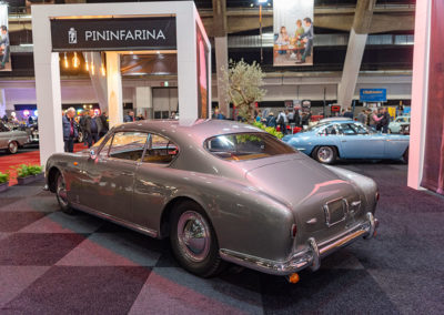 1950 Alfa Romeo 6C 2500 Sport vue trois quarts arrière gauche - Carrozzeria Pininfarina.