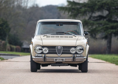 1972 Alfa Romeo Giulia Super 1.3 face avant