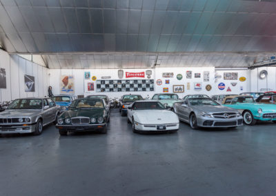 21200327-Oldtimer Galerie les nominées pour la vente aux enchères.