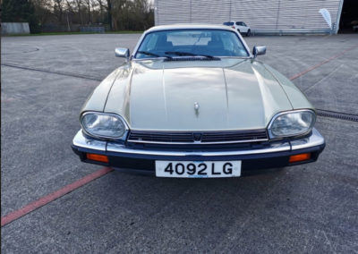 1983 Jaguar XJ-S HE 5.3-Litre Lynx Eventer face avant - Classic Car Auctions mars 2021.