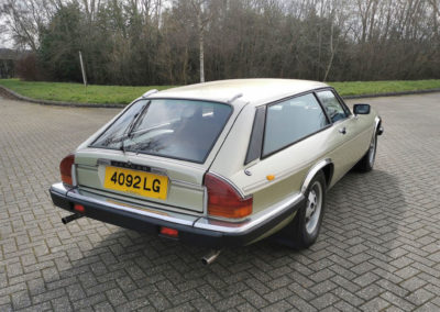 1983 Jaguar XJ-S HE 5.3-Litre Lynx Eventer trois quarts arrière droit - Classic Car Auctions mars 2021.