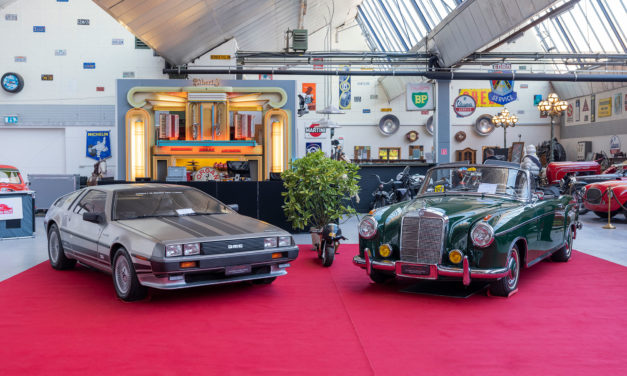 Oldtimer Toffen | Un public enthousiaste à la vente aux enchères