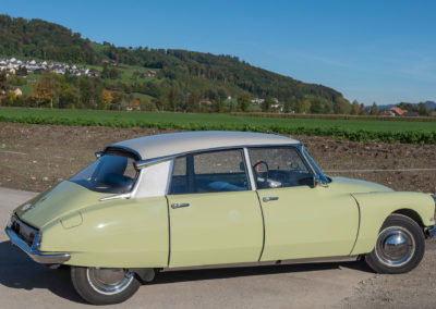 1961 Citroën DS19 restauration complète conforme à l'origine.