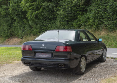 1999 Maserati Quattroporte Evoluzione dont le dessin est l'oeuvre de Marcello Gandini.