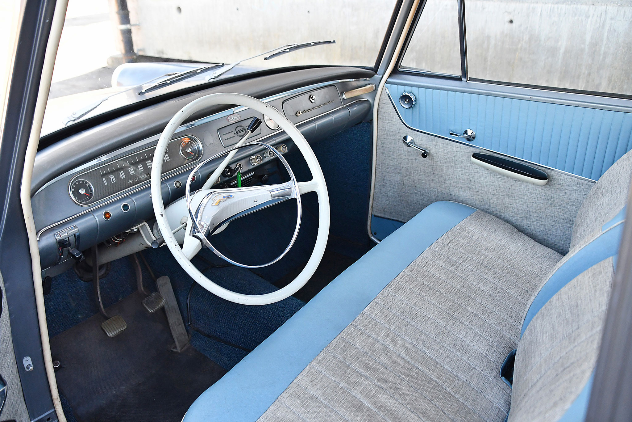 1961 Opel Olympia Rekord P1 – intérieur en état d’origine qui ne présente pas de défauts.