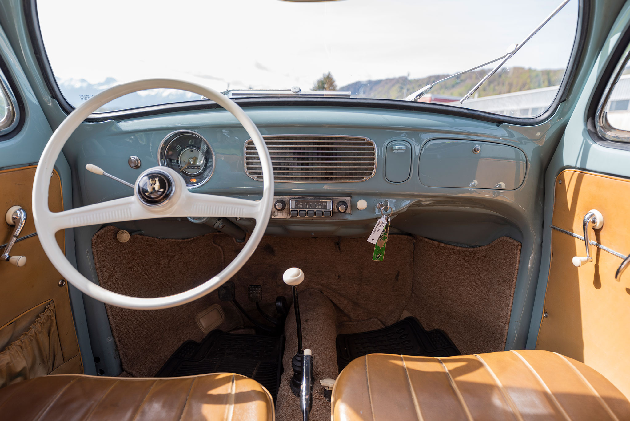 1957 Volkswagen Käfer Ovali – la simplicité réduite au minium mais qui a conquis de nombreux adeptes.