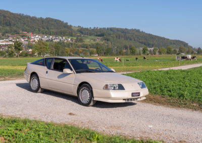 1989 Alpine-Renault V6 Turbo – La remplaçante de la A310 était proposée avec ou sans turbo - Véhicules d'Exception.