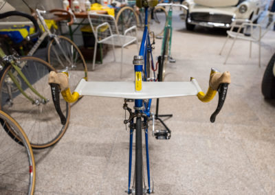 Profilage du guidon pour une meilleure pénétration dans l’air.