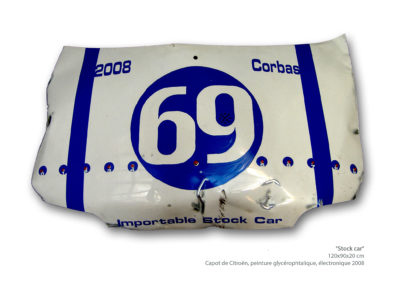 ©Lionel Stocard - Capot de Citroën - Peinture Glycérophtalique.