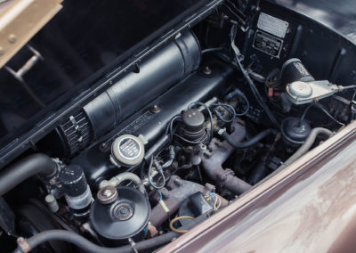 1957 Bentley S1 – moteur de 4887 cm³ développant une puissance suffisante.