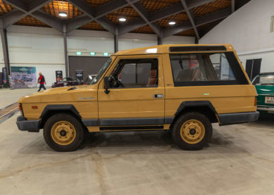 Faible porte-à-faux avant mais important à l’arrière, le Sporting 4x4 offre un bon volume de chargement – Salon Romand Vintage Motors 2025.