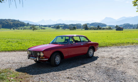 2000 représente la cylindrée de cette Alfa Romeo GTV