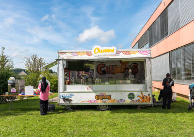 Amateurs de Churros comblés par la présence de ce Food Truck, sans oublier la barbe à papa – Old VAG Day 2025.