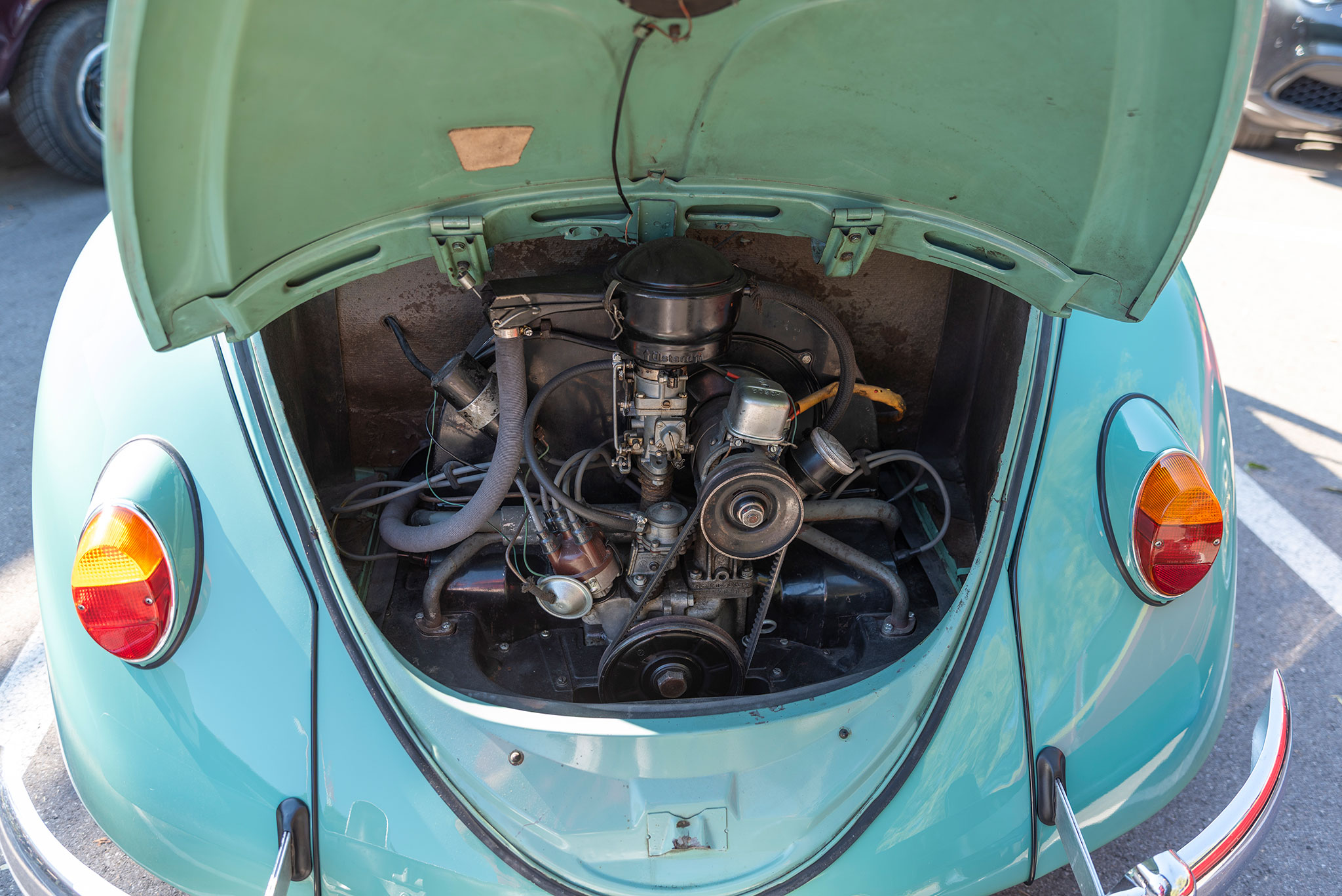 Qui va lentement, va sûrement, une devise appliquée par les performances du moteur – Coccinelle 1200.