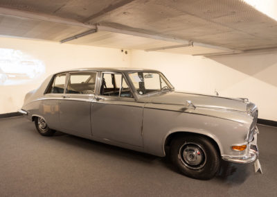 1970 Daimler DS420 Vanden Plas Limousine – Adjugée CHF 21 000 au marteau – Broad Arrow Zurich 2025.